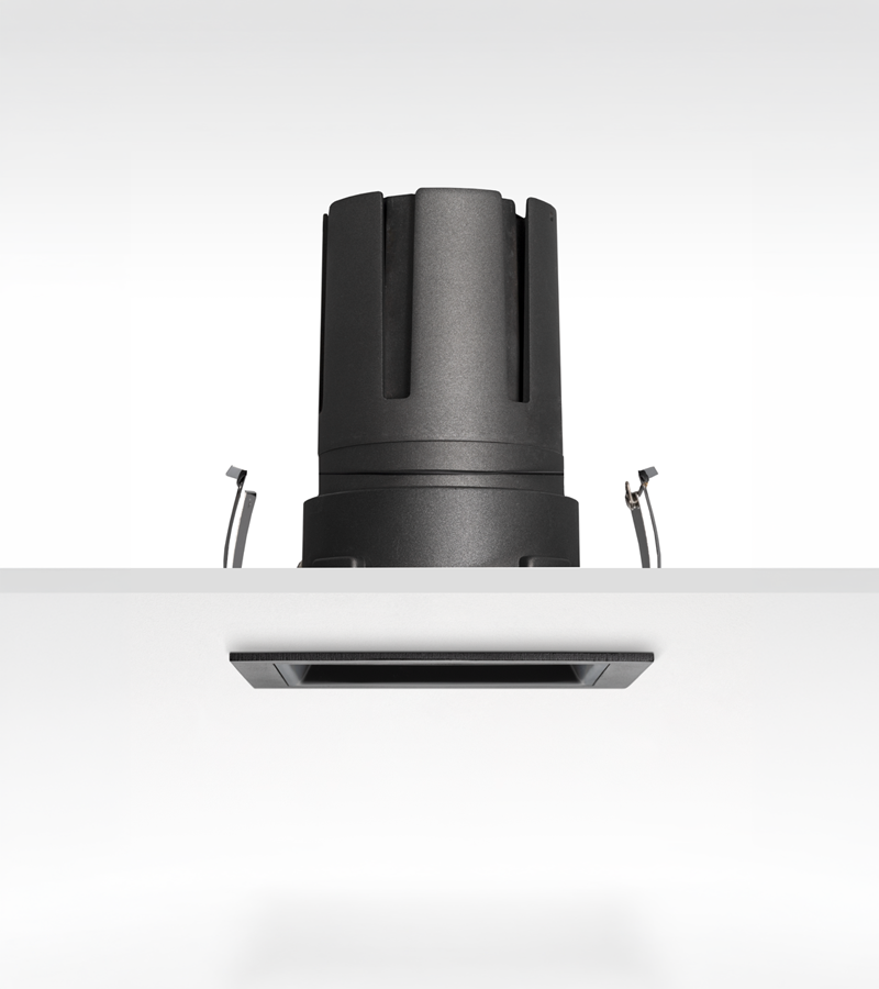 Múltiplo 33W aro recesado orientable cuadrado con reflector  Negro