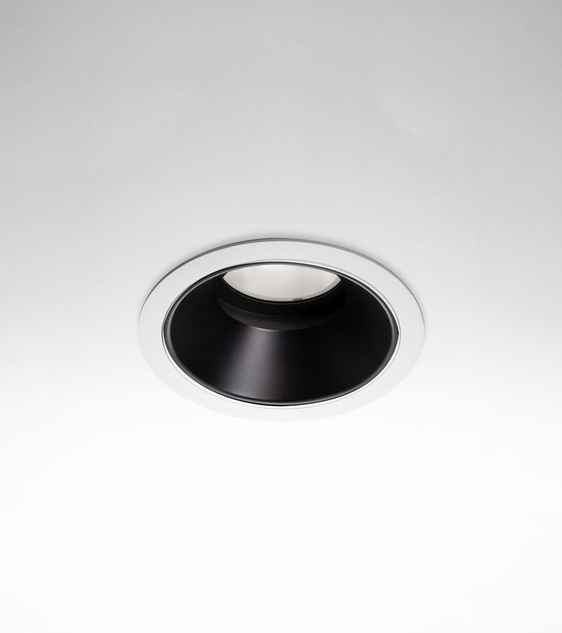 Múltiplo 42W aro recesado orientable con reflector blanco y negro