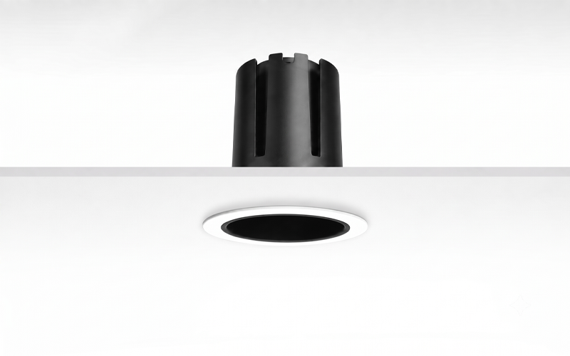 Múltiplo 15W aro recesado orientable con reflector blanco y negro