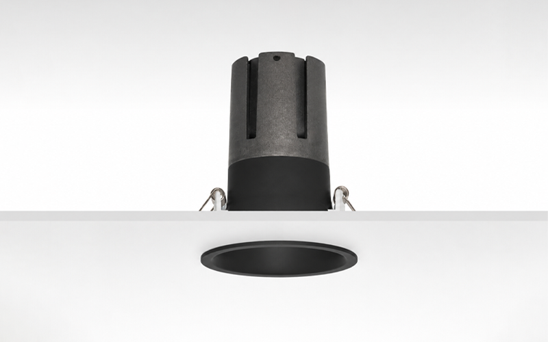 Múltiplo 15W aro extra recesado Negro