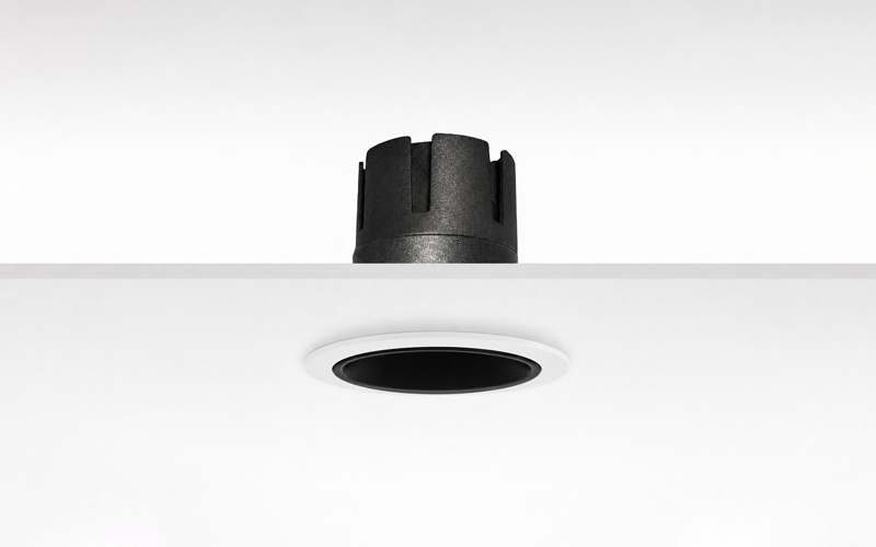 Múltiplo 9W aro recesado orientable con reflector blanco y negro
