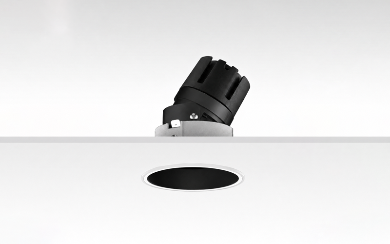 Múltiplo 9W aro recesado orientable trimless con reflector blanco y negro