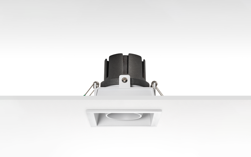Múltiplo 9W aro multidireccionable cuadrado Blanco