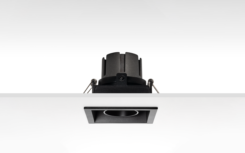 Múltiplo 9W aro multidireccionable cuadrado Negro