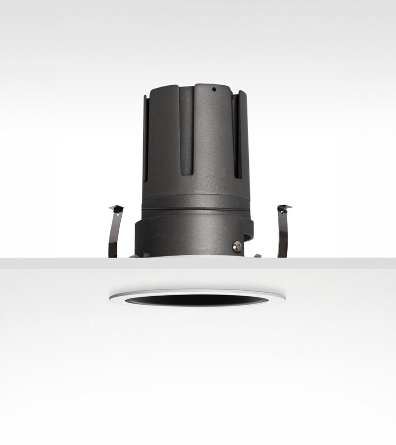 Múltiplo 24W aro recesado orientable con reflector blanco y negro