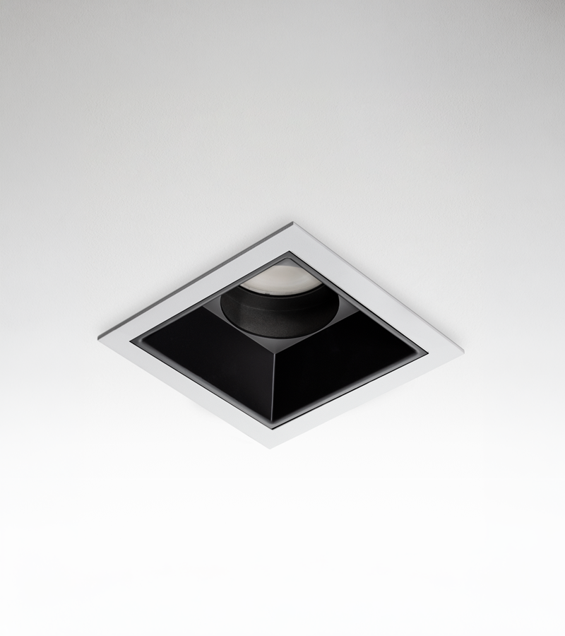 Múltiplo 24W aro recesado orientable cuadrado con reflector blanco y negro