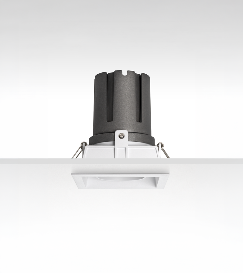 Múltiplo 24W aro multidireccional cuadrado  Blanco