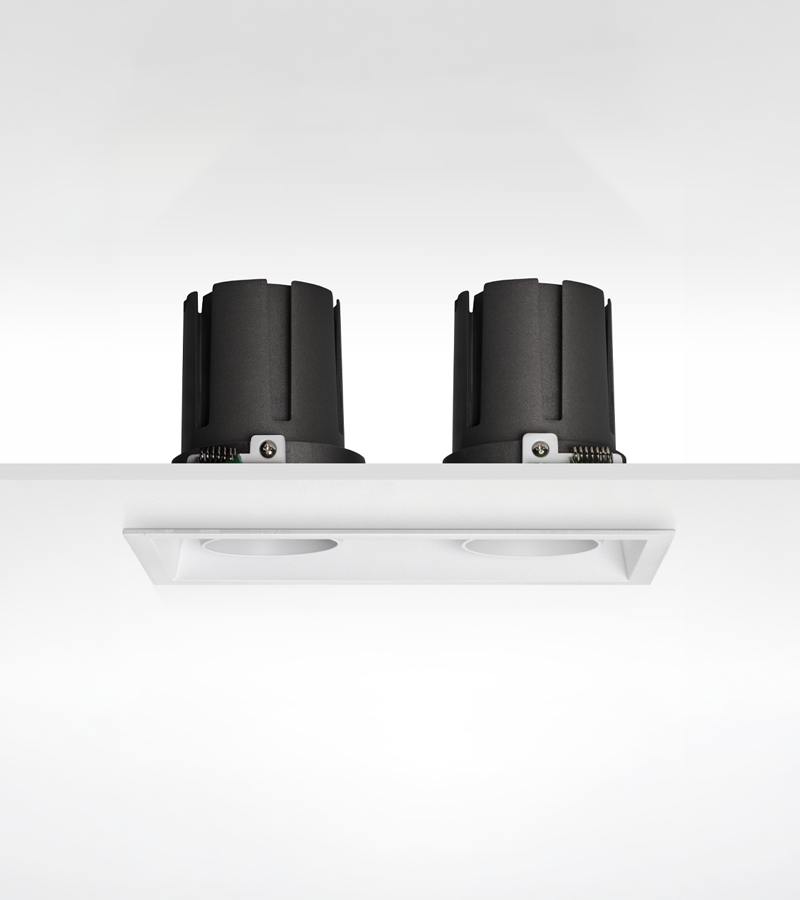 Múltiplo 24W aro multidireccional cuadrado doble Blanco